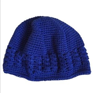 NWOT New royal blue youth/toddler beanie